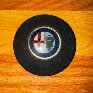 Alfa Romeo 1982-1985 Spider Veloce steering BLACK W/ Colored Logo OEM Cover RARE